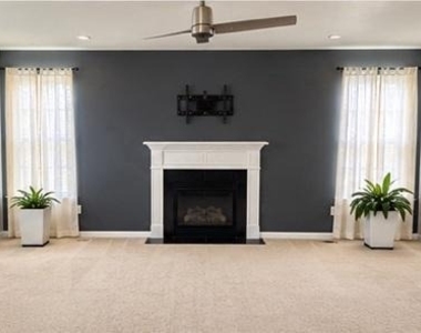 1140 La Grange Parkway - Photo Thumbnail 4