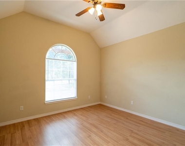 412 Cargill Dr - Photo Thumbnail 20