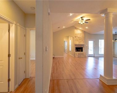 412 Cargill Dr - Photo Thumbnail 3