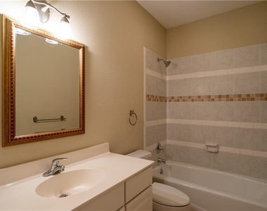 412 Cargill Dr - Photo Thumbnail 24