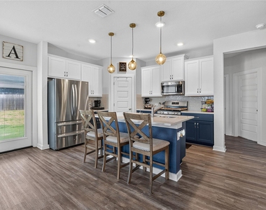 278 Garner Dr - Photo Thumbnail 2