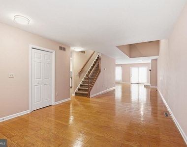 6 Hemsted Court - Photo Thumbnail 1