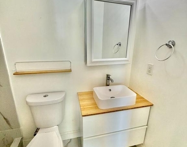 918 Hamilton Street Nw - Photo Thumbnail 24