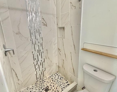 918 Hamilton Street Nw - Photo Thumbnail 25