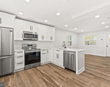4355 G Street Se - Photo Thumbnail 11