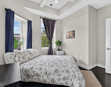 400 13th Street Ne - Photo Thumbnail 6