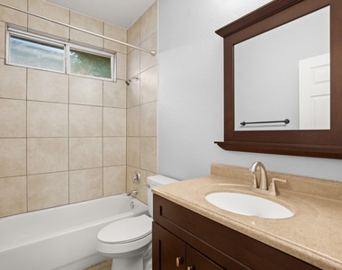 7617 Bennett Ave - Photo Thumbnail 16
