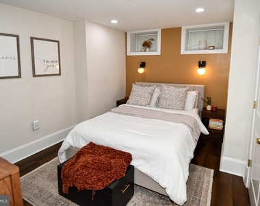 1324 Euclid Street Nw - Photo Thumbnail 14