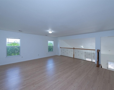 3717 Holden Ct - Photo Thumbnail 19