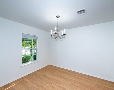 3717 Holden Ct - Photo Thumbnail 3