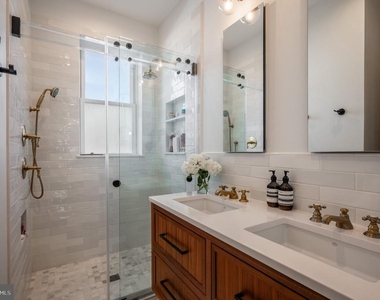 31 Randolph Place Nw - Photo Thumbnail 12