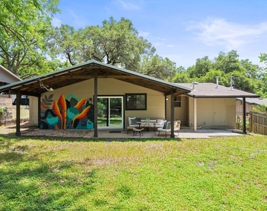 4904 Enchanted Ln - Photo Thumbnail 10