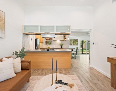 4904 Enchanted Ln - Photo Thumbnail 1