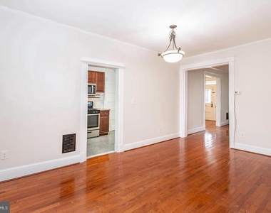 222 R Street Ne - Photo Thumbnail 7
