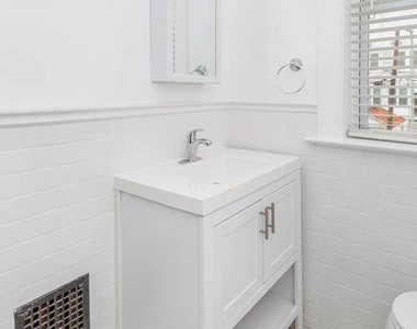 222 R Street Ne - Photo Thumbnail 29