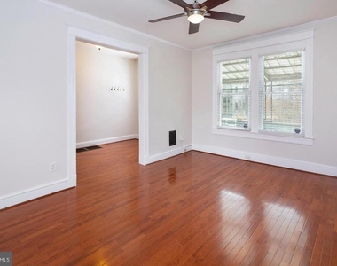 222 R Street Ne - Photo Thumbnail 10