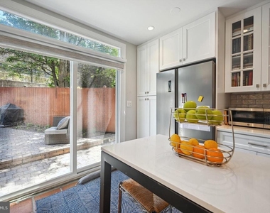 2111 37th Street Nw - Photo Thumbnail 11