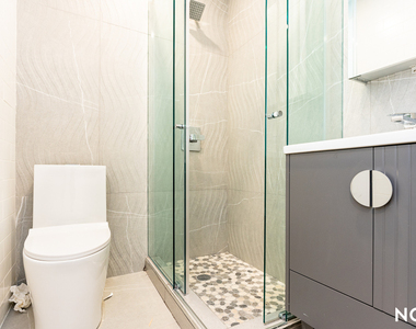 435 DeKalb Ave - Photo Thumbnail 5