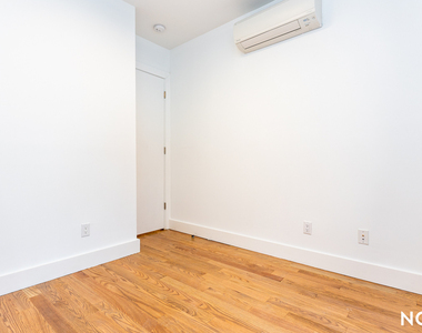 435 DeKalb Ave - Photo Thumbnail 7