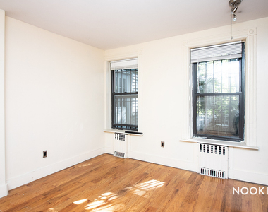 22 Hart St - Photo Thumbnail 1