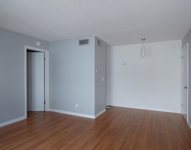 2960 Remington Street - Photo Thumbnail 7