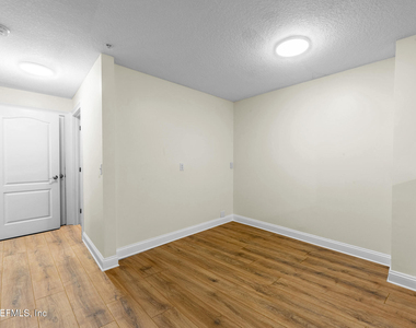 2114 Gail Avenue - Photo Thumbnail 11