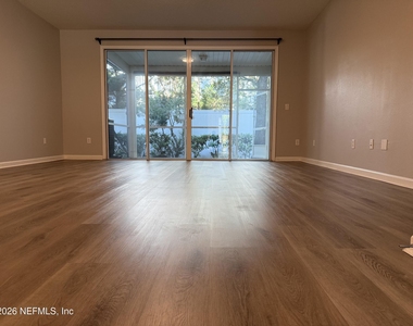 4180 Crownwood Drive - Photo Thumbnail 11