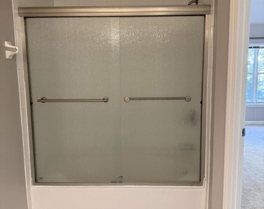4180 Crownwood Drive - Photo Thumbnail 21