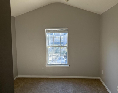 4180 Crownwood Drive - Photo Thumbnail 23