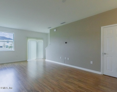 7841 Merchants Way - Photo Thumbnail 6
