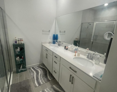 417 Hasler Avenue - Photo Thumbnail 12