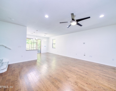 7019 Coldwater Drive - Photo Thumbnail 3