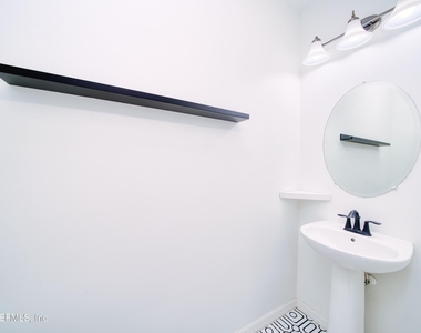 7019 Coldwater Drive - Photo Thumbnail 10