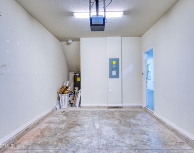 7019 Coldwater Drive - Photo Thumbnail 45