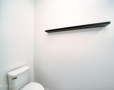7019 Coldwater Drive - Photo Thumbnail 11
