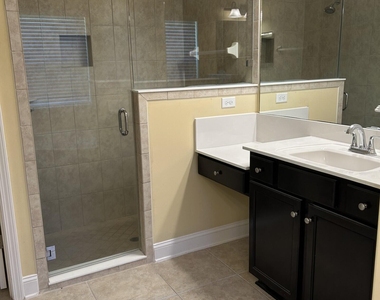 296 Ellsworth Circle - Photo Thumbnail 11