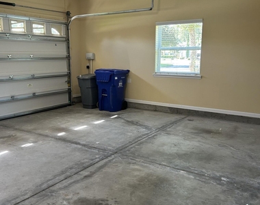 296 Ellsworth Circle - Photo Thumbnail 18