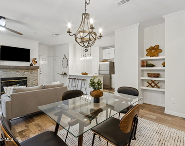 211 Colima Court - Photo Thumbnail 13