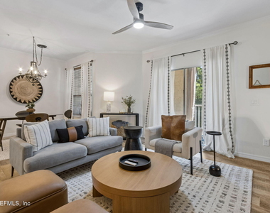 211 Colima Court - Photo Thumbnail 9