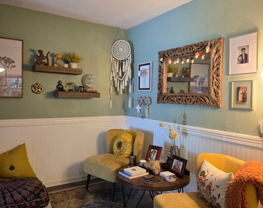 5147 Corsair Avenue - Photo Thumbnail 4