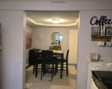 5147 Corsair Avenue - Photo Thumbnail 7