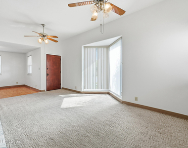 1800 1st Street - Photo Thumbnail 9