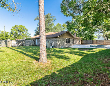 12555 Allport Road - Photo Thumbnail 10