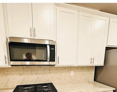 4729 Red Lion Place - Photo Thumbnail 3