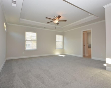 232 Hellen Valley Drive - Photo Thumbnail 20