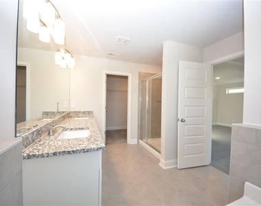 232 Hellen Valley Drive - Photo Thumbnail 23