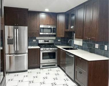 4627 Eberly Avenue - Photo Thumbnail 1