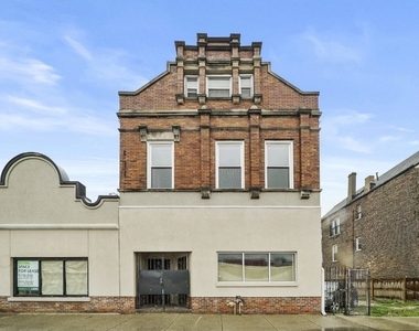 2556 S Albany Avenue - Photo Thumbnail 18