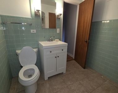 10763 S Longwood Drive - Photo Thumbnail 2