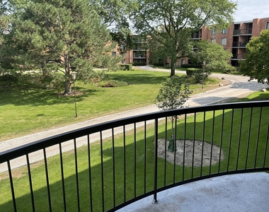 1515 E Central Road - Photo Thumbnail 9